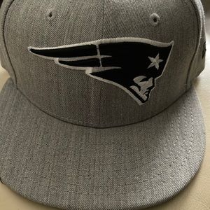 Mens New England patriots hat new era size 7 1/8